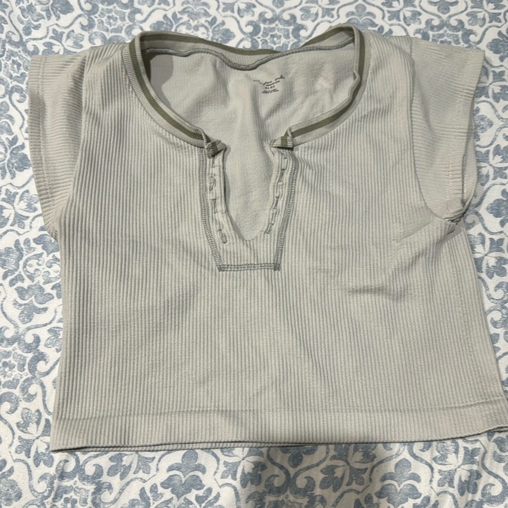 urban outfitters go for gold seamless top